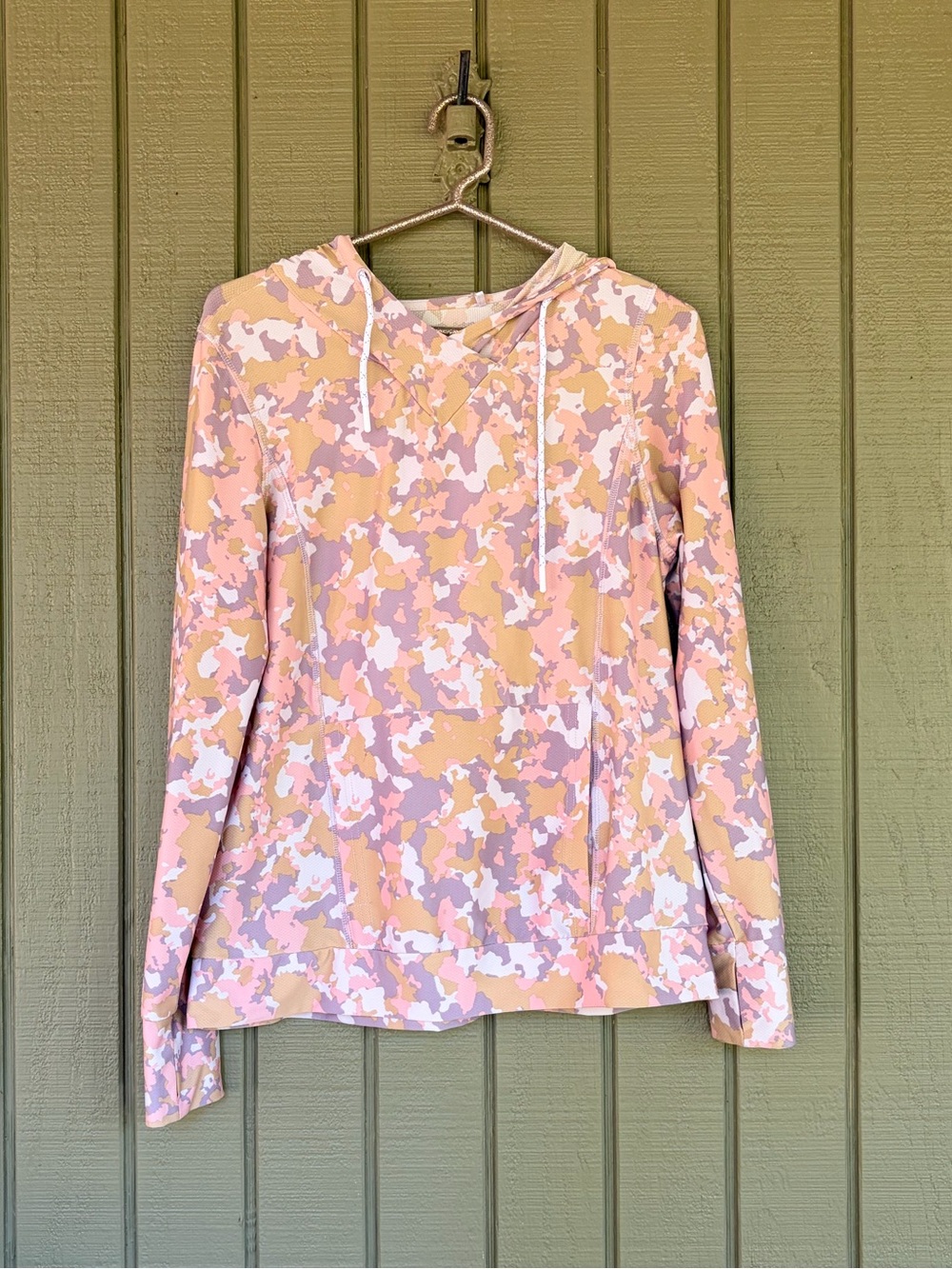 Gerry Pastel Camo Activewear Pullover Sun Hoodie Medium